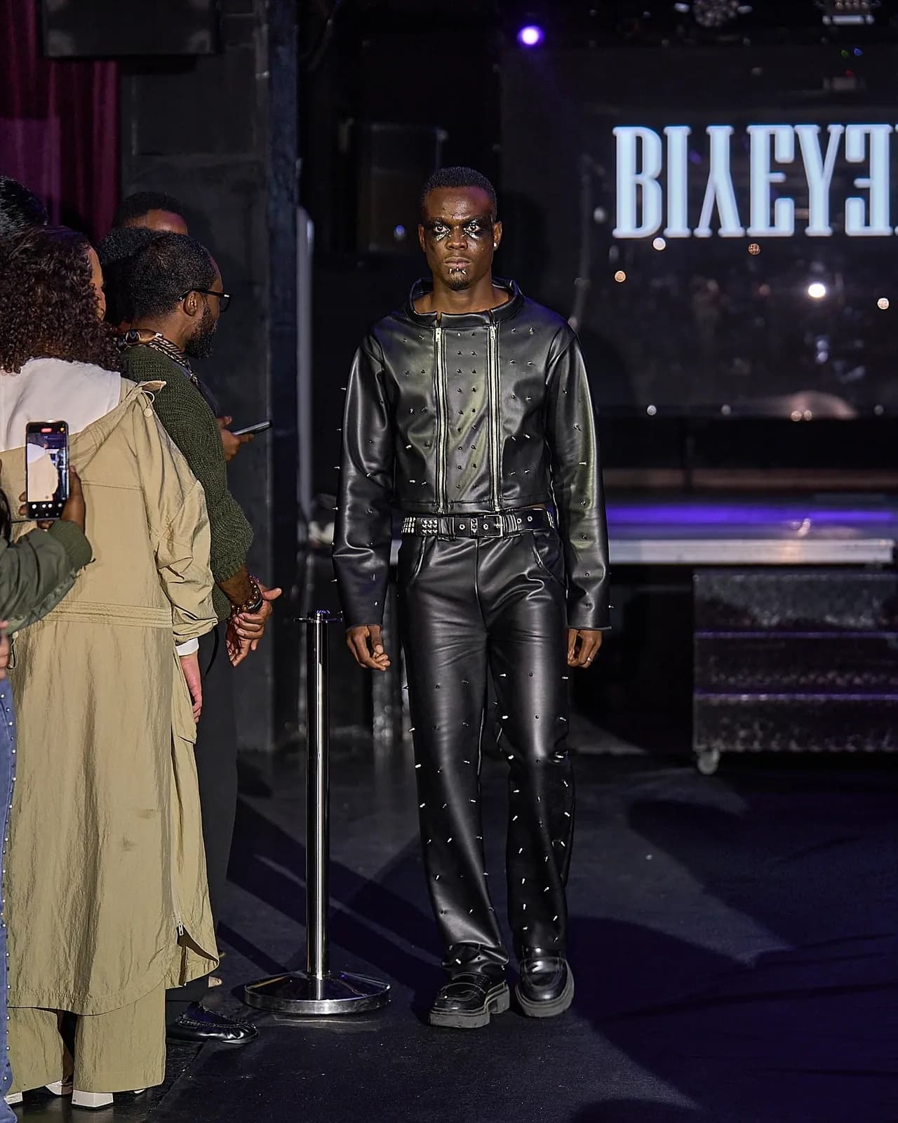 BIYEYEMETE — desfile SS26 — 14