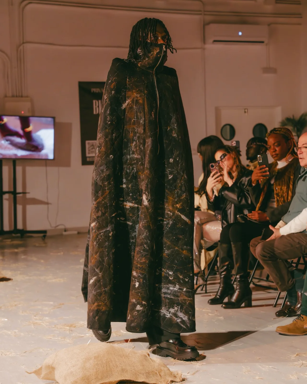 BIYEYEMETE — desfile SS26 — 15